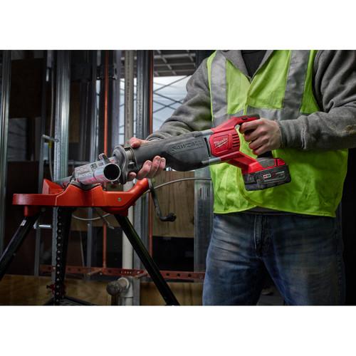 Milwaukee 2621-21 M18 SAWZALL Li-Ion Reciprocating Saw Kit