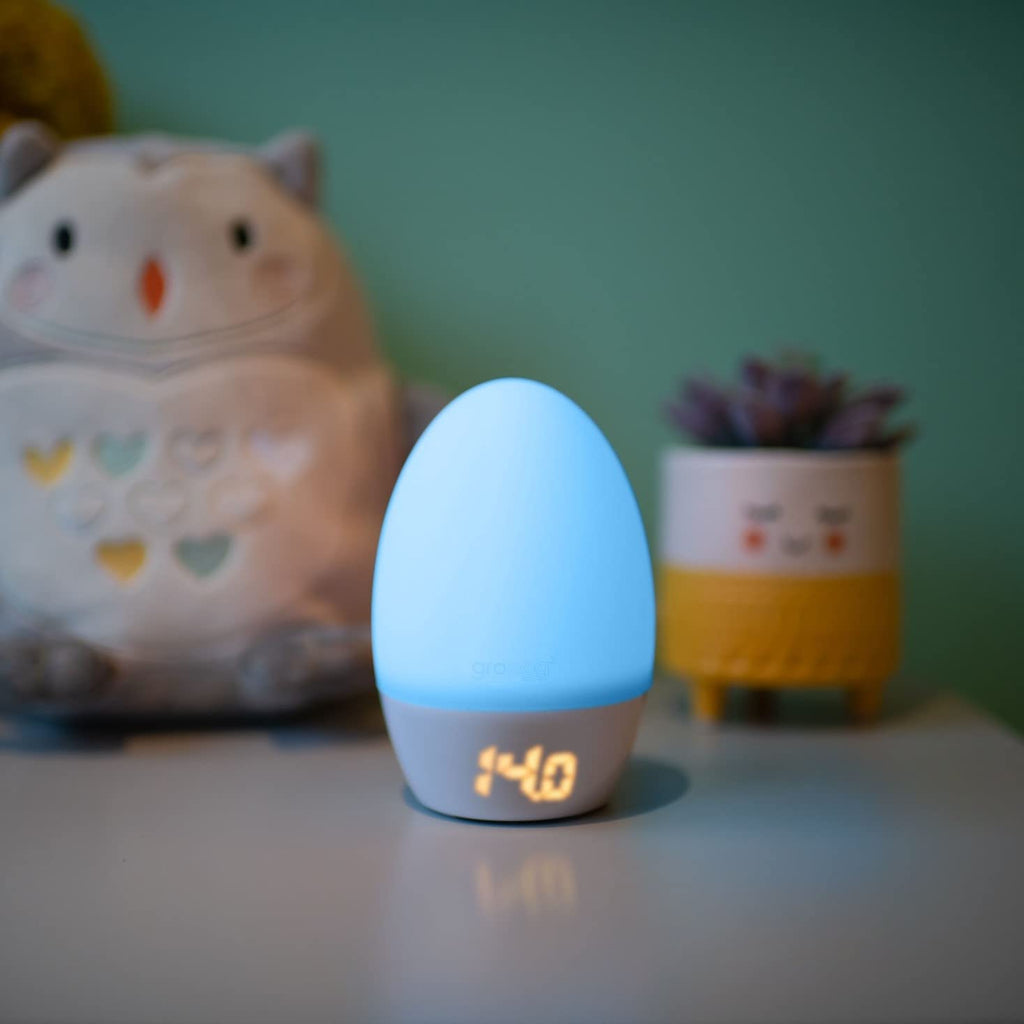 Tommee Tippee Groegg2 Digital Colour-Changing Nursery Thermometer and Nightlight, USB-Powered, Digital Temperature Display