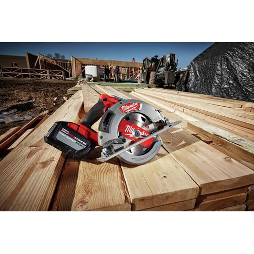 Milwaukee 2732-20 M18 FUEL 7-1-4 in. Circular Saw (Tool Only)