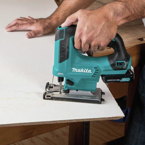 Makita VJ06R1J 12V max CXT Lithium-Ion Brushless Top Handle Jig Saw Kit (2.0Ah)