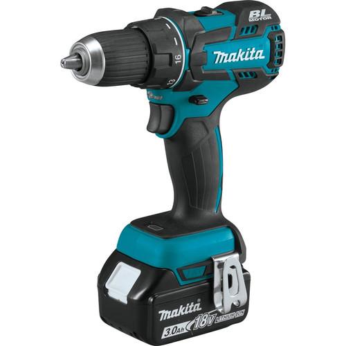 Makita XFD061 18V LXT Lithium-Ion Brushless Compact 1-2 in. Cordless Drill Driver Kit (3 Ah)