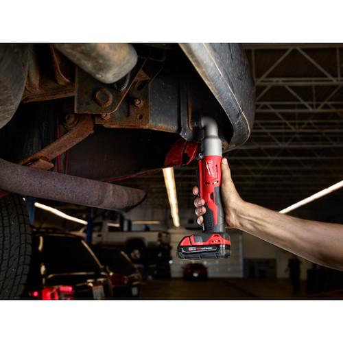 Milwaukee 2668-21CT M18 Lithium-Ion 2-Speed 3-8 in. Right Angle Impact Wrench Kit