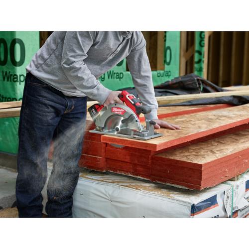 Milwaukee 2731-20 M18 FUEL Lithium-Ion 7-1-4 in. Circular Saw (Tool Only)